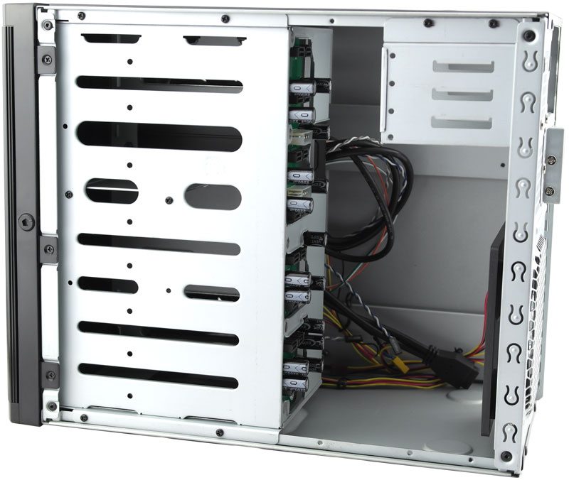 Building Your Own NAS: Silverstone DS380 Chassis Tested, Reviewed