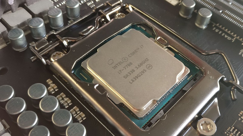 Intel Core i7-7700 Suffering High Temperature Spikes | eTeknix