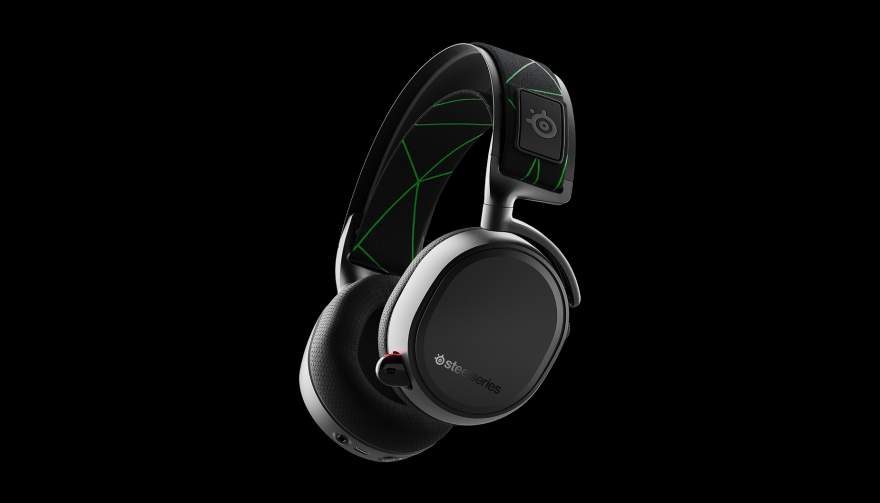 SteelSeries Launches the Arctis 9X Premium Headset for Xbox One