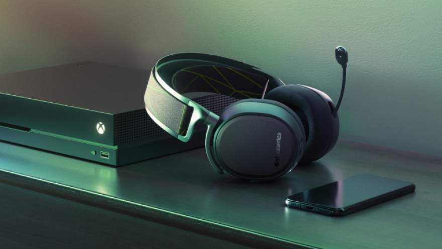 SteelSeries Launches the Arctis 9X Premium Headset for Xbox One