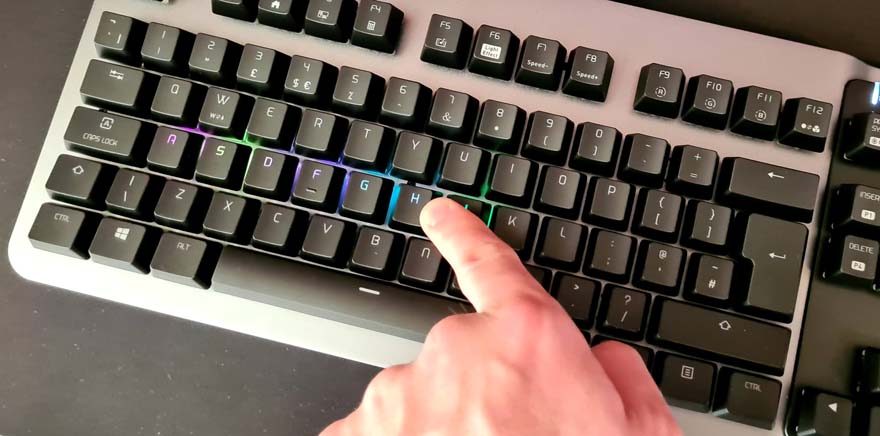 Thermaltake ARGENT K5 RGB Mechanical Gaming Keyboard Review