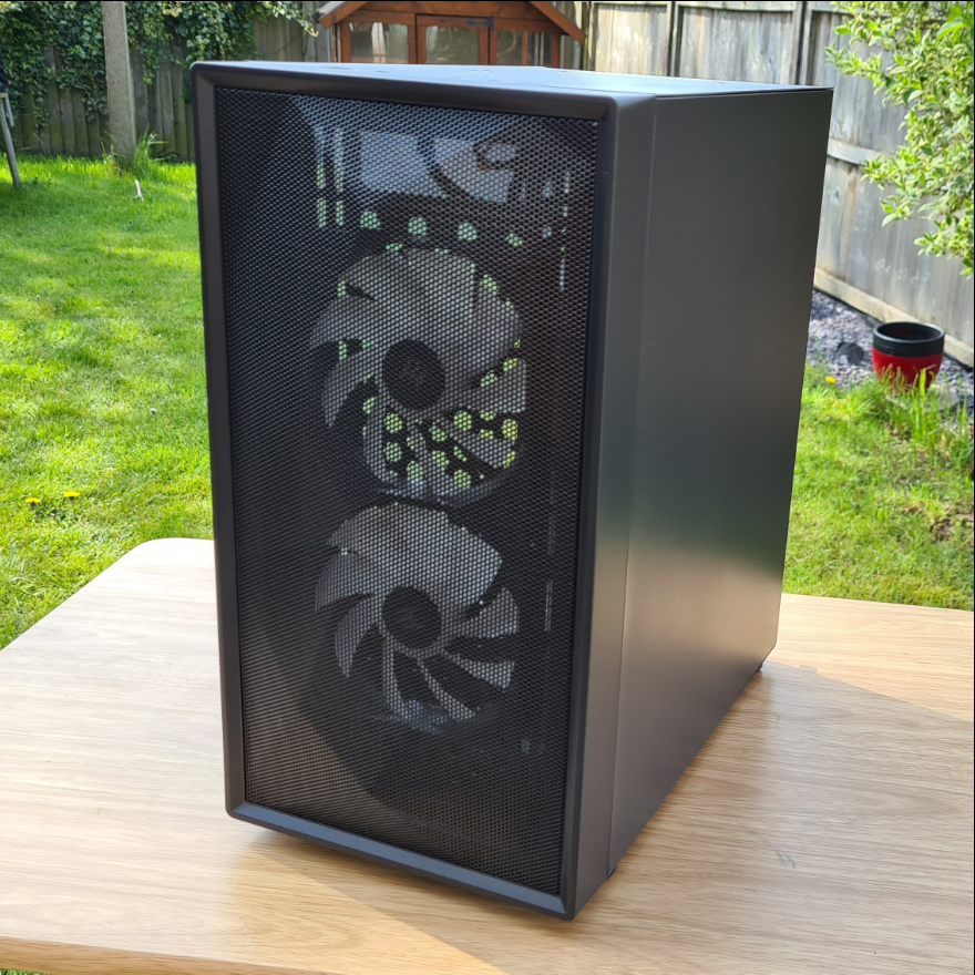 From 51.9 Litre Case to 27.3 Litre. $45 Tecware Forge M2 : r/mffpc