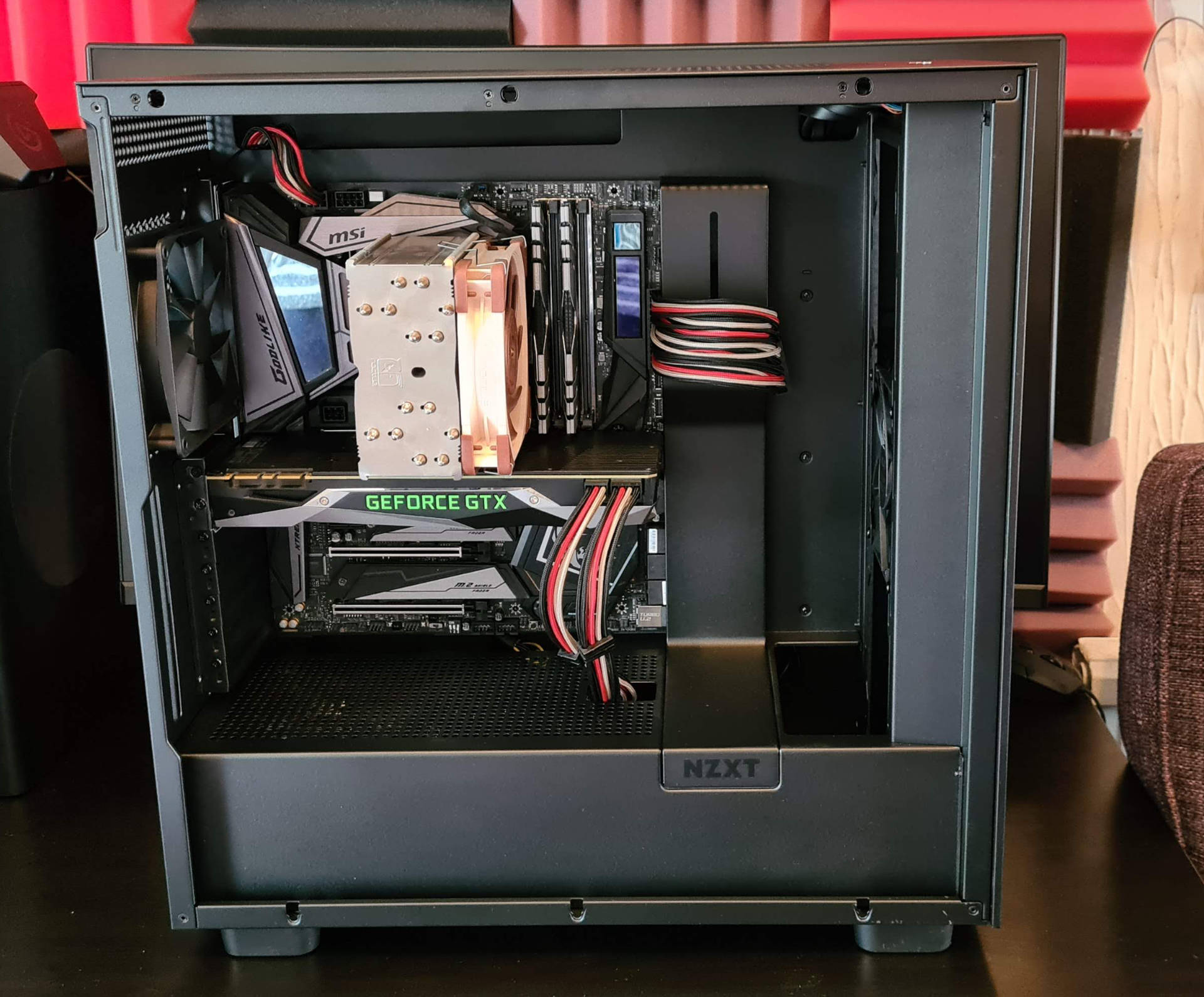 Finally upgraded my PC Case - NZXT H7 Flow Build & Review 