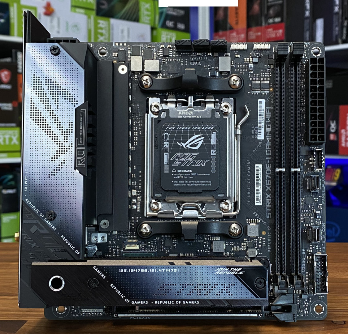 ASUS ROG STRIX X670E-I Gaming WiFi Motherboard Review - eTeknix