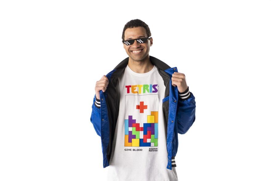 Red Cross and Tetris Team Up to Boost Blood Donations with Unique T-Shirts